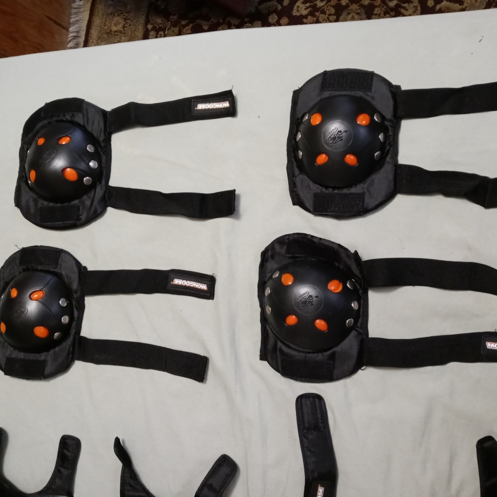 🐻🌉12 MONGOOSE PROTECTIVE PADS🎁 - Picture 12 of 13
